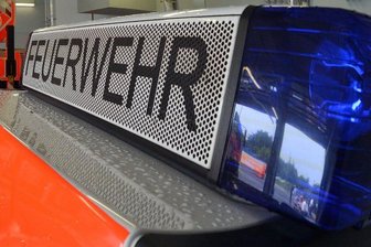 Plauen: Böschungsbrand sorgt für Verspätung auf der Sachsen-Franken-Magistrale - 