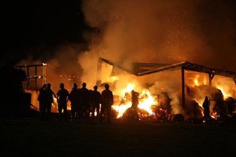 Brand im Rinderstall in Zwoschwitz