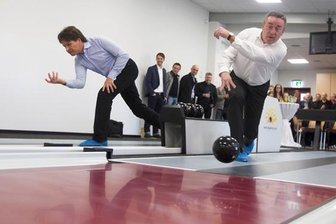 Plauen: Sanierte Turnhalle mit neuer Kegelanlage eingeweiht -