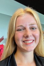 Plauen veranstaltet erste "Schau auf Demokratie"-Messe - Amy Stöhr