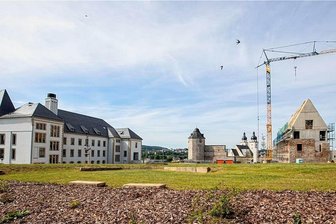 Plauener CDU schlägt Denkmal auf dem Schlossberg vor - Der Plauener Schloßberg ist heute eine hübsch zurechtgemachte Visitenkarte der Stadt. Doch nicht nur zum Flanieren und Verweilen für Touristen und Einwohner ist das Gelände gut geeignet. 