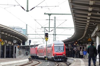 Plauener Feuerwehr rückt am Freitag im Großaufgebot zum Oberen Bahnhof aus - Am Oberen Bahnhof in Plauen wird es am Freitag eine Übung der Berufsfeuerwehr und des Technischen Hilfswerks geben.