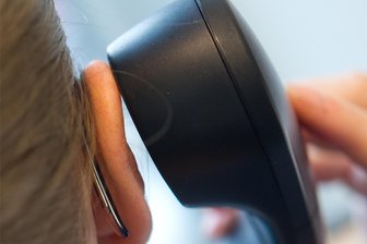 Plauener Ortsverband des Kinderschutzbundes rät Jugendlichen bei Zeugnisproblemen zum Anruf bei der Nummer gegen Kummer - Kinder und Jugendliche mit Zeugnisproblemen können beim Sorgentelefon anrufen.
