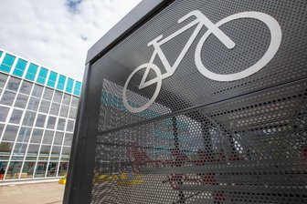 Plauener Radgarage am Oberen Bahnhof kann nun genutzt werden - Nach langem Leerstand kann die erste Plauener Radgarage am Oberen Bahnhof genutzt werden.
