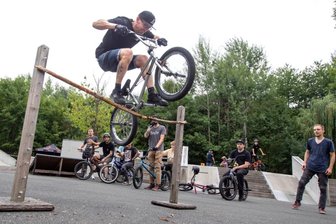 Plauener Skatepark erlebt nach zweijähriger Pause wieder BMX-Wettbewerb - 