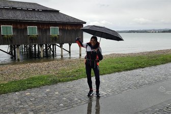 Plauenerin stellt neuen Rekord auf: In 52 Stunden nonstop um den Bodensee - Christin Ziehr im Ziel: Nach 52 Stunden hat sie als Erste zu Fuß den Bodensee (270 Kilometer) umrundet.