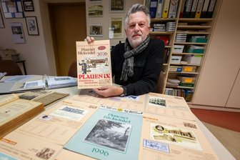 Plauens neuer Blickwinkel-Kalender steht in Startlöchern - Joachim Ott mit der 30. Ausgabe des Blickwinkel-Kalender.