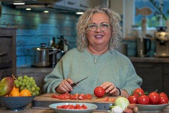 Plötzlich Diabetikerin - Wenn erst ein Zuckerkoma zur Diagnose führt - Viel Gemüse und eine Ernährungsumstellung helfen Regine Thomas dabei, ihre Blutzuckerwerte in den Griff zu bekommen.
