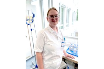 Plötzlich Stationsleiterin: Warum Auszubildende Nadine Ginzel im Freiberger Krankenhaus das Sagen hat - Nadine Ginzel übernimmt für zwei Wochen die Leitung der Station 9.