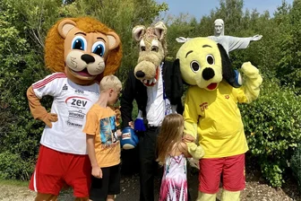 Plüschige Gesellen erobern die Miniwelt in Lichtenstein - Die Maskottchen sind los! – am 4. August in Lichtenstein.