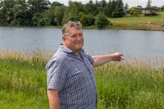 Pöhl-Schwimmer berichtet: So lief der Unfall mit dem Motorboot - In dieser Bucht passierte es: Schwimmer Frank Sußmann stieß mit einem Boot zusammen, das er nicht hatte kommen sehen, geschweige denn gehört. 