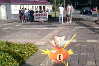 "Pokémon Go"-Spieler versammeln sich vorm Zwickauer Diner -