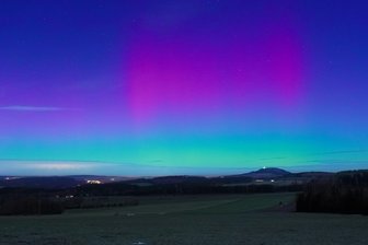Polarlichter und Eiszauber im Erzgebirge - In der Nacht von Mittwoch zu Donnerstag waren Polarlichter über dem Erzgebirge zu sehen.