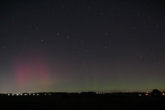 Polarlichter verzaubern auch Himmel über Mittelsachsen - Diese Polarlichter-Aufnahme gelang Gerold Riedl aus Mittweida.