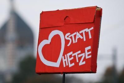 Politprominenz bei Kundgebung "Herz statt Hetze" in Chemnitz erwartet - 