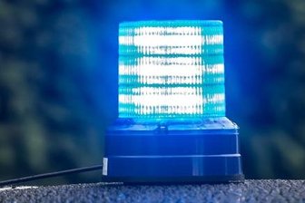 Polizei ermittelt EC-Karten-Betrügerin -
