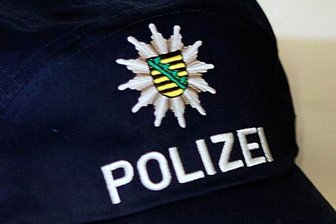Polizei erwischt Jugendliche mit verbotener Pyrotechnik - 