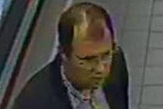 Polizei fahndet nach mutmaßlichen Taschendieben -
