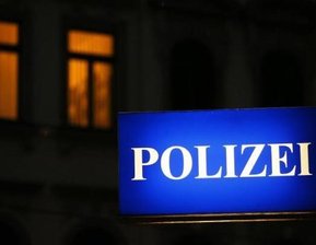 Polizei: Minister hebt Besuchsverbot für Abgeordnete auf -