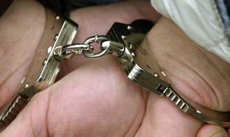 Polizei stellt zwei mutmaßliche Vergewaltiger - Zeugen gesucht - 