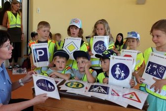 Polizei zu Gast bei den Kindern - 