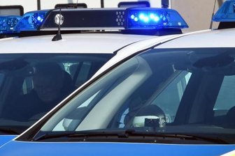 Polizeieinsatz anlässlich rechtsextremen Liederabends -