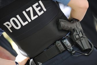 Polizisten töten Kampfhund -