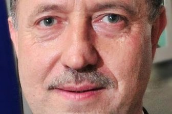 Polnische Forscher nehmen TU zum Vorbild - Lothar Kroll, Professor für Leichtbau
