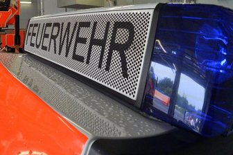 Porsche auf der A72 in Flammen -