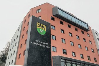 Preisträger des Regionalpreises „Erzgebürger“ stehen fest - Zur Jury gehörten Vertreter der Verwaltung, der Erzgebirgssparkasse und des Kreistages.