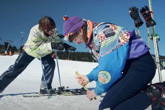 Premiere: Youtuber testen die Piste am Kleinen Fichtelberg - Echt schräg und im schönsten(?) Dresdner Sächsisch haben haben sich Günther & Hindrichs aufgemacht, die Skipisten zu testen.