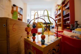 Probephase: Zwei städtische Einrichtungen in Plauen testen die Kita-App - Die Stadt will in ihren Einrichtungen eine Kita-App einführen.