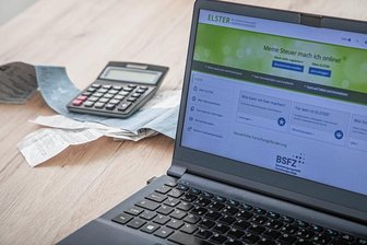 Probleme bei der Grundsteuererklärung? Das raten Experten im Leserforum - Die Grundsteuererklärung kann über das Programm Elster gemacht werden, was an vielen Stellen bürokratisch wirkt.