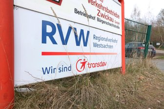 Probleme im Schülerverkehr im Kreis Zwickau: Das sind die Adressen für Beschwerden - Der Regionalverkehr Westsachsen ist im Landkreis Zwickau mit dem Schülerverkehr beauftragt.
