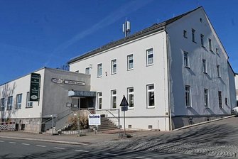 Projekt anlässlich 20 Jahre Bahnhaltepunkt Hohndorf wird vorgestellt - Eines der Themen auf der Hohndorfer Ratssitzung: die brandschutztechnische Sanierung des Kultur- und Sportzentrums "Weißes Lamm". 