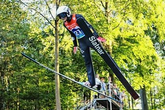Prominenter Gast spricht von Weltcupflair - Noelia Vuerich aus Italien gewann beim Ladies-Alpencup in Pöhla an beiden Tagen - besonders am Freitagabend vor toller Kulisse. 