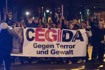 Protest: Erzgida plant erste Kundgebung in Aue - Wie hier in Chemnitz die Cegida, will der Pegida-Ableger Erzgida am 9. März in Aue demonstrieren.