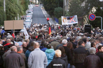 Protest gegen Asylbewerberunterkunft in Einsiedel -