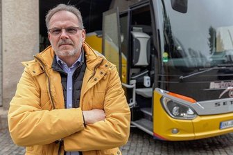 Protest gegen hohe Kraftstoffpreise: Konvoi soll durchs Erzgebirge rollen - Zahlreiche Busse, Lkw, Traktoren und andere gewerbliche Fahrzeuge sollen am Dienstag zu einem Konvoi durchs Erzgebirge starten. Es ist ein Protest gegen die hohen Energie- und Kraftstoffkosten, der von Udo Burkert, dem Inhaber von Burkert-Reisen in Sehma, mitorganisiert wird.