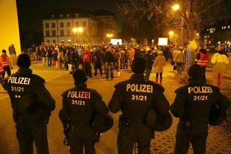 Protest gegen Überfremdung: Hunderte demonstrieren in Schneeberg (Update) -