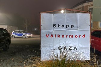 Protestaktion bei Jüdischen Kulturtagen im Vogtland - Stiller Protest gegen den Staat Israel bei den Jüdischen Kulturtagen im Vogtland.