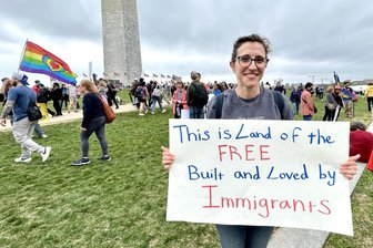 Proteste gegen Trump im den USA: „Wenn wir nichts machen, wird es immer schlimmer“ - "Wir stehen an einem beängstigenden Wendepunkt", sagt Lara Kalin.