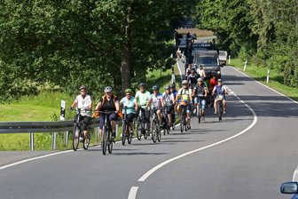 Protestfahrt für Ausbau des Muldentalradweges - 
