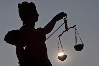 Prozess nach Anklage wegen fahrlässiger Tötung -