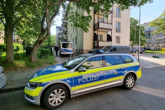Prozess um Brandstiftung in Chemnitzer Reitbahnviertel: Nachbarn klagen über Zustände in Wohnhaus - Das Wohnhaus im Chemnitzer Reitbahnstraße, einem von vielen Zuwanderern geprägten Viertel. Nicht zuletzt Bewohner aus dem arabischen Raum hatten nach eigener Aussage immer wieder auf Probleme rund um die Wohnung eines Nachbarn hingewiesen.