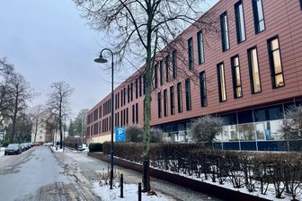 Prozess um Traktordiebstahl in Niederschöna: War der Angeklagte vor Ort oder nur Kurier? - Das Amtsgericht Chemnitz setzt den Prozess gegen einen mutmaßlichen Traktordieb fort.