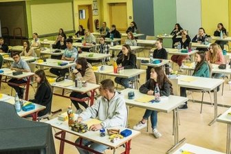 Prüfungsstart: Was für Corona-Jahrgang anders ist - Auch in Olbernhau starteten die Gymnasiasten in die Prüfungen. 