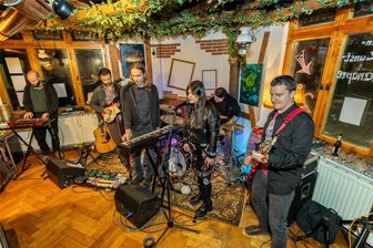 Psychedelic-Rocker aus Rodewisch basteln an Debütalbum - Noch ein Geheimtipp: Die Band Kaminski, im Bild beim Soundcheck.