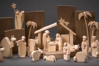 Publikumspreis: Die Leser sind am Zug - Steht mit zur Wahl: die Figurengruppe "Heilige Nacht" von Günter Reichel.