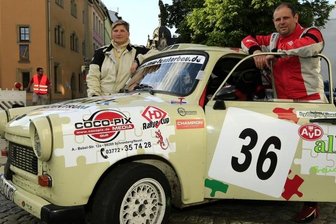 Quintett besticht durch schnelle Zeiten - Michael Schröder und Susann Finger vom MC Grünhain waren bei der Sachsen-Rallye in der kleinsten Hubraumklasse klare Sieger. 